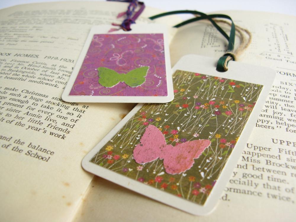 Butterflies On Foliage Gift Tag Bookmarks (set Of 2)